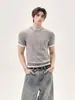 Conjunto de Dos Piezas de Verano para Hombre: Camiseta de Punto de Manga Corta de Color Sólido con Diseño de Cuello de Alta Gama, Corte Ajustado, Cleanfit, Adecuado para el Viaje Diario