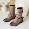 2026 Comércio Exterior Transfronteiriço Desejo Mais Vendido Estilo Britânico Fivela Botas Martin Salto Quadrado Salto Baixo Botas de Couro Femininas Tamanhos Grandes Botas
