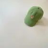 INS Bebê Meninos e Meninas Personalidade Elegante Bordado Urso Cabeça Boné de Beisebol Letras Infantis