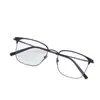 Pt08330 Gafas Ópticas para Miopía Marco Medio de Ceja Titanio Puro Ultraligero Marco de Ceja de Negocio para Hombres Marco Ligero y Cómodo