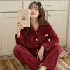 En Stock Pijamas Otoño Invierno para Mujer Terciopelo Isla Marina Doble Cara Engrosado Cuello Pequeño Conjunto Cómodo Se Puede Usar Afuera Ropa Cálida para el Hogar 32