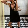 Moda Verano 2026 Sexy Elegante Vestido de Tirantes de Encaje Falda Corta Línea A Vestido Transfronterizo Europeo y Americano