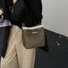 Bolso Cubo de Peluche Nuevo 2026 para Mujer, Bolso de Hombro Cruzado Individual con Acabado de Lujo, Bolso Cesta Casual con Patrón de Lichi