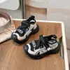 Nuevas Sandalias Deportivas de Verano 2026 Malla Transpirable para Correr Niñas Zapatos Casuales Ligeros para Niños Zapatos de Suela de Neumático