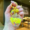 Contas Brilhantes Luminosas Frasco de Areia Líquida Morango Chaveiro Mochila de Estudante Crianças Pingente de Fruta Pequeno Ornamento para Pendurar Estilo Ins