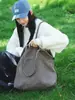2026 Nuevo Bolso Tote Casual Versátil de Lunares Estilo Vintage Ins para Mujer, Bolso de Hombro de Gran Capacidad para Estudiantes Universitarios