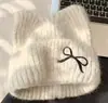 Bonito Gorro de Punto con Orejas de Gato para Mujer, Nuevo Estilo Otoño/Invierno 2026, Engrosado para Calor, Hace que la Cara se Vea Más Pequeña, Circunferencia de Cabeza Grande