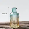 Vaso Mini Pequeno Europeu Estilo Retrô Embossado Vaso Estilo Ins Nórdico Arranjo de Flores Decoração de Mesa de Sala de Estar de Alta Qualidade