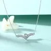 Collar de Plata de Ley S925 con Forma de Estrella en V para Mujer, Colgante de Joyería de Plata Versátil de Gama Alta de Nicho, Venta al por Mayor de Collares Europeos y Americanos