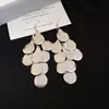 Pendientes de Hojas Metálicas con Lentejuelas Escarchadas Transfronterizos Europeos y Americanos Estilo Ins de Moda de Lujo Ligero Ganchos para Orejas Adornos Exagerados para Orejas