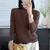 Camisa base de tricô com gola alta francesa e mangas compridas para mulheres, adequada para outono e inverno, para ser usada sob um terninho, top justo, cor sólida, suéter macio e aconchegante