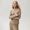 100% cashmere, nova coleção, prêt-à-porter de alta qualidade, bainha enrolada, gola alta, outono/inverno, modelagem justa, valoriza a silhueta, solto, tricô macio e confortável
