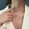 Colar de Pérolas Estilo Ins para Mulheres, Design Versátil de Nicho, Corrente de Clavícula de Luxo Leve de Alta Qualidade com Pingente de Coração, Joias para Atacado