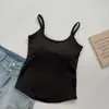 Design de alta qualidade, estiloso e confortável: uma camisola de verão ajustada com pregas, acolchoamento de látex no peito e um top que induz dopamina