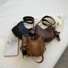 Bolso pequeño de comercio exterior transfronterizo para mujer, estilo coreano, de alta gama, estilo retro, sencillo y popular.