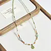 Nuevo Collar de Piedra Natural Perla de Agua Dulce Diseño Nicho Cadena Clavícula con Cuentas de Cristal Trendy Versátil Cadena para Suéter
