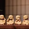 Cuatro Monjes Pequeños de Madera de Tuya Adornos de Mano, Cuatro Monjes Pequeños Que No Escuchan, No Hablan, No Miran, No Se Mueven, Adornos para Oficina en Casa