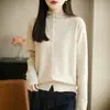 Top de punto de un solo botón con cuello semi-alto para mujer, adecuado para ir al trabajo en primavera y otoño. Diseño simple, estiliza, versátil y estilo casual
