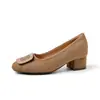Sapatos Femininos Elegantes 2025 Novos, Aumentadores de Altura 6cm, Bico Redondo, Fivela Quadrada, Salto Bloco, Versáteis para o Trabalho, Camurça, Salto Alto Baixo