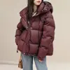 Casaco feminino de algodão com enchimento para outono e inverno, novo estilo quente, acolchoado e espessado, jaqueta de algodão quente, casaco puffer