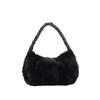 Bolso de mano de piel sintética con diseño de nicho para mujer, nuevo bolso de hombro de felpa de alta calidad, sencillo y combinable para el invierno de 2023.