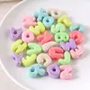 Macaron Gelatina Escarchada Agujero Grande Letra Grande Cuentas Sueltas DIY Accesorios para el Cabello de Niños Accesorios Venta al por Mayor