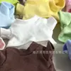 Camiseta de color liso, ropa para muñecos de 10 cm de peluche, ropa de manga corta de 14 cm. Venta al por mayor de ropa para colgantes y muñecos de Palm Dog