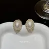 Pendientes de Botón Ovalados de Algodón Falso Perla Estilo Lujo Ligero Francés Pendientes de Alta Gama para Mujer Joyería para Orejas Nueva 2026