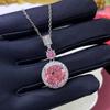 Collar de lujo con circonita rosa y luz superbrillante, romántico conjunto de flor de cerezo con diamantes rosas, pendientes largos de rombos con diamantes rosas.