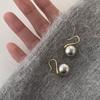 Aretes de tacón alto de perlas Shijia para mujer diseño de nicho de Corea del Sur aretes simples retro franceses versátiles aretes simples