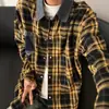Camisa de Cuadros de Manga Larga Estilo Retro Americano para Hombre, Marca de Tendencia Primavera y Otoño, Chaqueta Top de Mezclilla con Cuello de Cuadros para Pareja para Hombre
