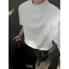 Notícias UrgentesCamiseta masculina de gola redonda semi-alta, ombro normal, moderna, justa, de manga curta, luxo leve
