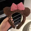 Pinza para el pelo linda y sofisticada para lavarse la cara, estilo nuevo de moda 2026, diadema de maquillaje, diadema de felpa de dibujos animados para otoño/invierno para un look de corona alta