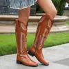 Nuevas botas Martin bordadas botas altas de caballero tacón alto grueso botas de moda 40-43 talla grande botas de comercio exterior