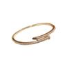 Pulsera geométrica de circonio electrochapada en oro real, elegante, de lujo ligero, pulsera de alto sentido, diseño sencillo para el día a día, pulsera con sentido del diseño, venta al por mayor