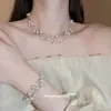 Collar de Perlas Irregulares de Múltiples Capas Traje Moda Francesa Elegante Dulce Cadena para Clavícula Lujo Ligero Collar de Gama Alta para Mujeres