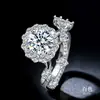 Anillo de Plata de Ley S925 de Suministro en Vivo Transfronterizo Tan Brillante Como las Estrellas 1 Quilate Lujo Accesible Moda Nicho Anillo de Moissanita