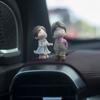 Celebridades de Internet, linda pareja, accesorios para el interior del coche, consola central, espejo retrovisor, adornos para pareja, suministros de decoración para el interior del coche.