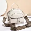 Nova bolsa elegante de alta qualidade, moderna e elegante, bolsa de mão portátil, simples e de grande capacidade, bolsa transversal versátil e moderna para exportação