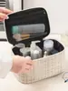Nuevo neceser pequeño estilo fragancia, gran capacidad, portátil, moderno y perfecto para viajar - un organizador de cosméticos y artículos de tocador