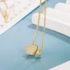 2023 Novo Tendência Luxo Leve Design de Nicho Estilo Fresco Colar de Coração para Mulheres Toque de Alto Padrão Corrente para Clavícula Acessório Versátil