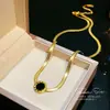 Diseño de Moda Sentido Corporal Acero de Titanio Collar Mujeres Lujo Ligero Nicho Versátil Celebridad de Internet Cadena para Clavícula Cadena de Collar con Sentido de Alta Gama Joyería