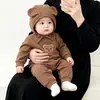 Mameluco para Bebé 2026 Nuevo Estilo Ropa Infantil Tela de Gofre Lindo Oso Mameluco de Manga Larga para Niños y Niñas