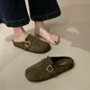 Chinelos Slip-on Femininos Outono 2026, Retro, Camurça, Forrados com Pelúcia, para Uso Externo, Fáceis de Calçar, Mules Preguiçosos, Chinelos de Algodão Falso com Dedos Separados
