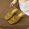 Encuentro de Primera Temporada Sandalias Abiertas de Talón y Ante Zapatos de Hada 2026 Nuevo Verano Vacaciones en la Costa Francesa con Faldas