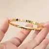 Joias Sand Gold, Ouro de Imitação, Luxo Leve, Sensação de Alto Padrão, Pulseira Hexagonal em Favo de Mel, Mesmo Estilo da Loja de Ouro Feminina, Pulseira Nicho em Favo de Mel
