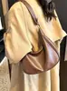 Bolsa pequena de alta qualidade transfronteiriça para mulheres, nova bolsa versátil estilo bolinho vintage 2026, bolsa de ombro e sob o braço super popular para o dia a dia