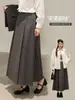 Elegante Falda Plisada Gris de Corte A de Longitud Media para Mujeres de Tallas Grandes, Falda que Cubre la Cadera y Adelgazante 65504