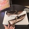 Sapatos Femininos Elegantes de Camurça de Ovelha de Primeira Camada, Bico Fino, Boca Rasa, Novo Estilo Outono 2026, Salto Médio, Tira Cruzada, Sapatos Casuais Mary Jane
