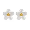 Pendientes de flor perla retro franceses diseño de nicho pendientes perla blanca barroca fabricantes pendientes al por mayor